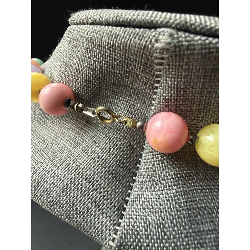 Vintage 80s Lucite Long Necklace Colorful Beaded Bead Fruit Salad 30” Artsy - Picture 4 of 6